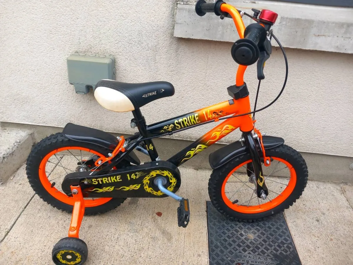 Kids strike bike size 14 inch wheels. - Image 2