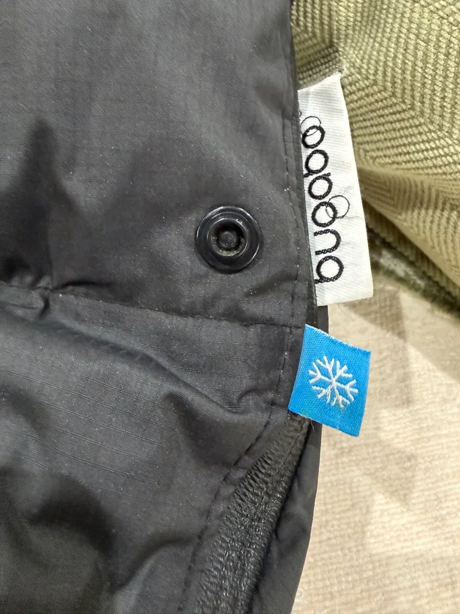 Bugaboo Black Thermolite Performance foot muff - Image 3