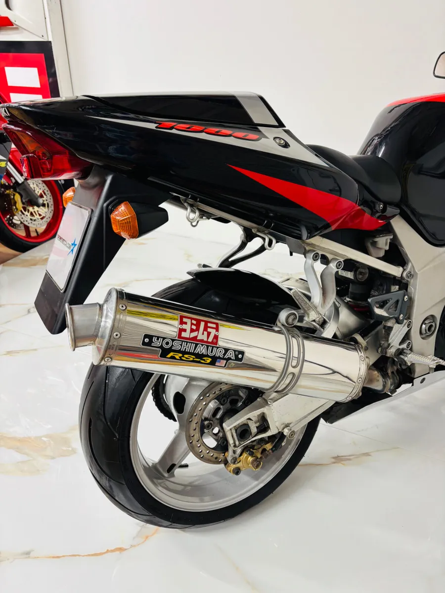 Suzuki Gsxr 1000 k1 - Image 4