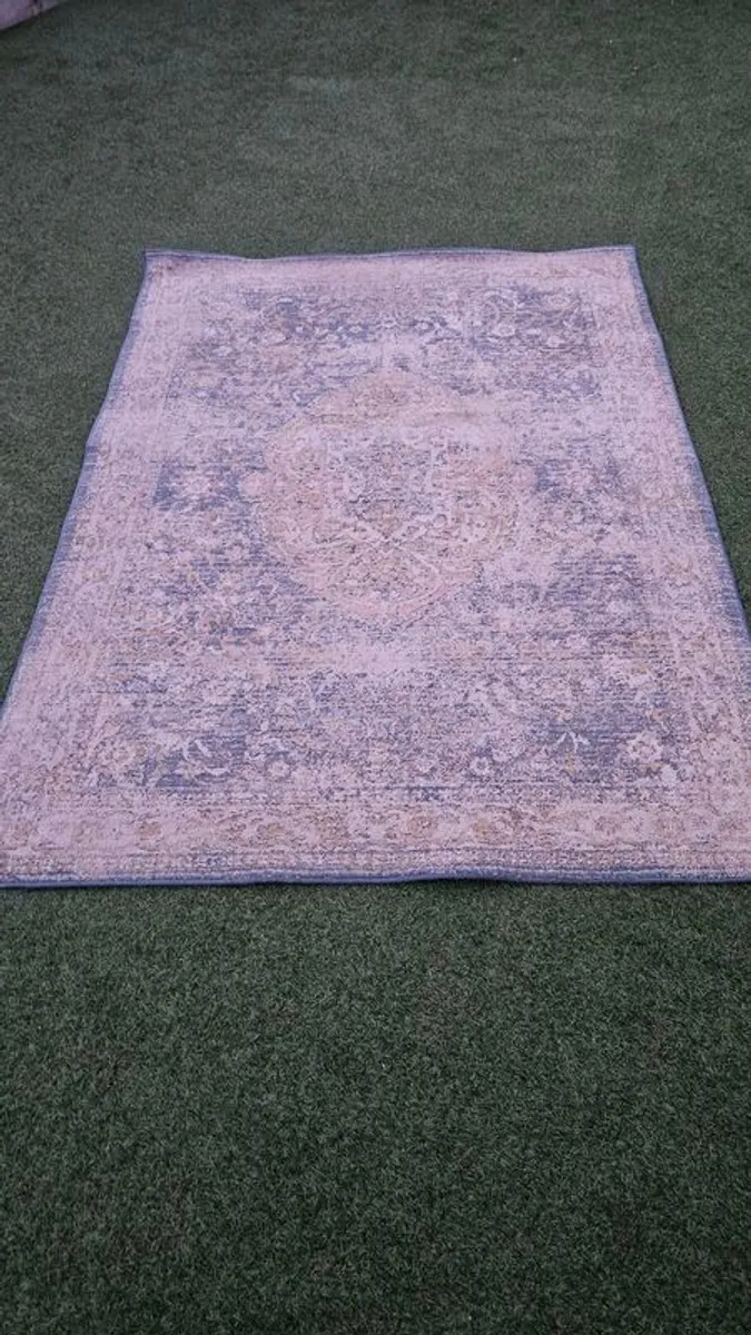 Rug Large - Image 4