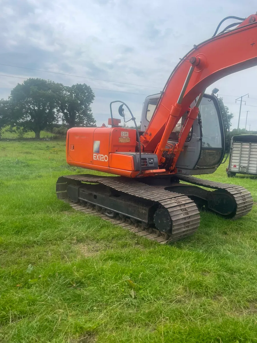 Hitachi EX120-5 - Image 3