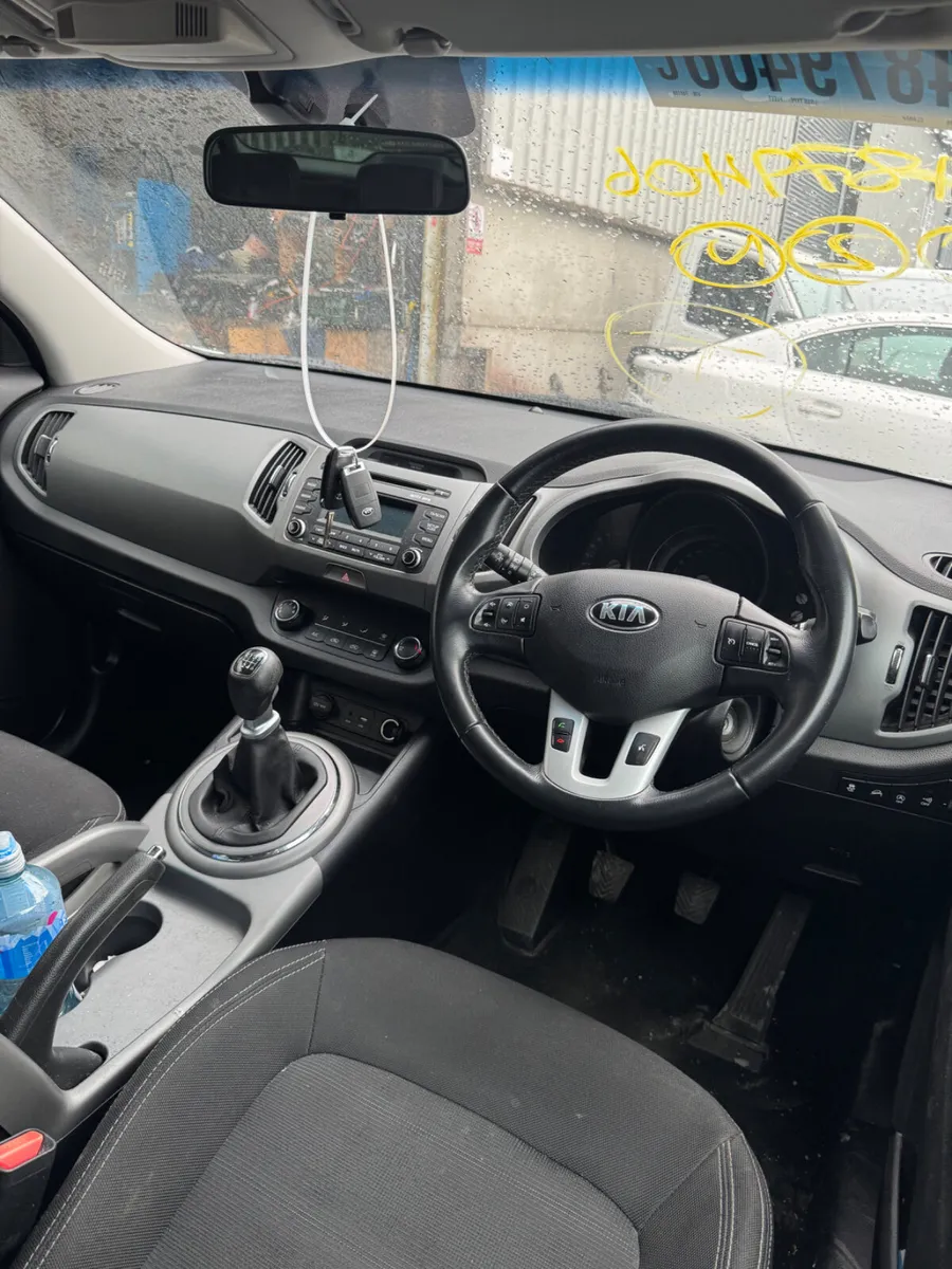 2016 Kia Sportage 1.6GDI BREAKING / PARTS - Image 4