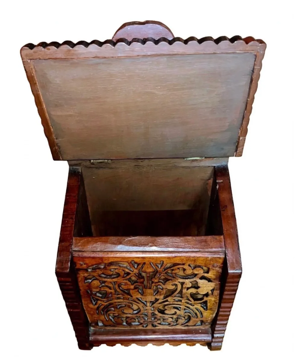 Antique Victorian Period Box - Image 3