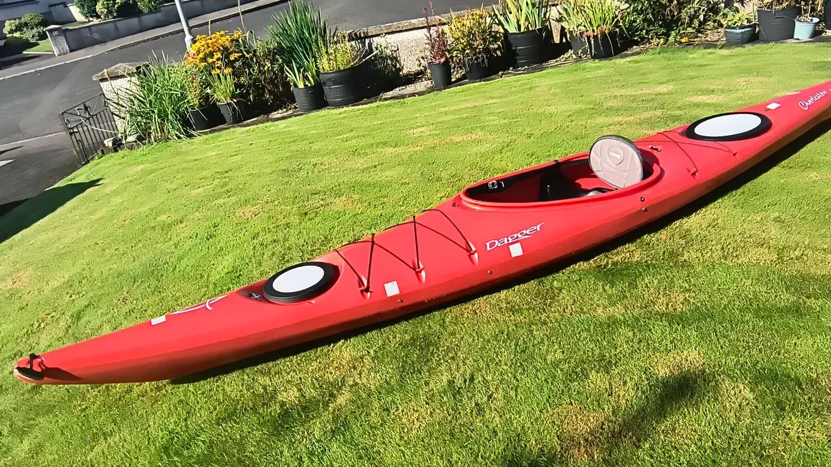 Sea kayak canoe - Image 1