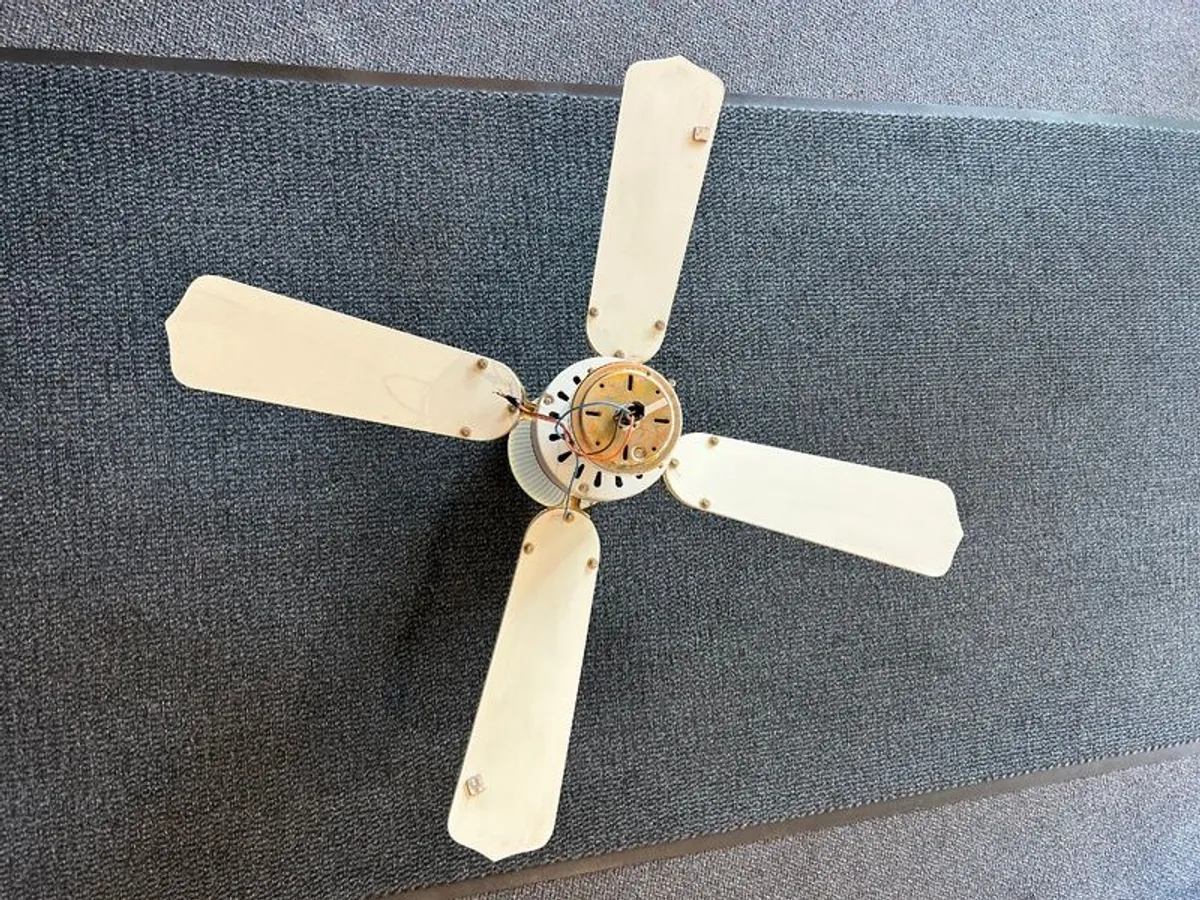 Ceiling fan light - Image 4