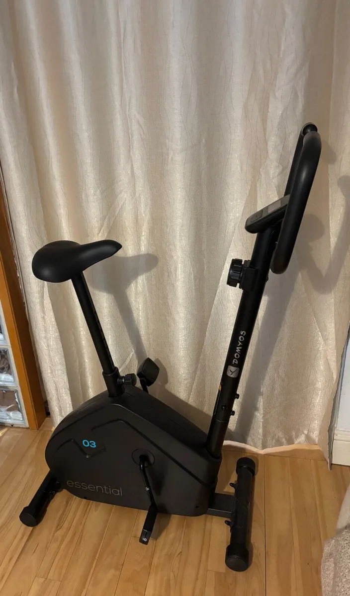 Exercise bike - Domyos Essential 03