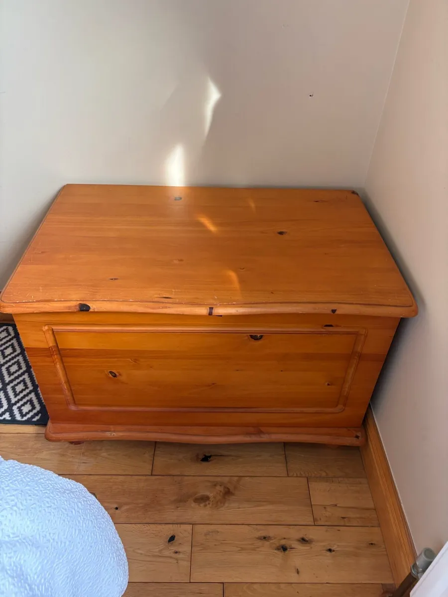 Chest of drawers / blanket box - Image 2