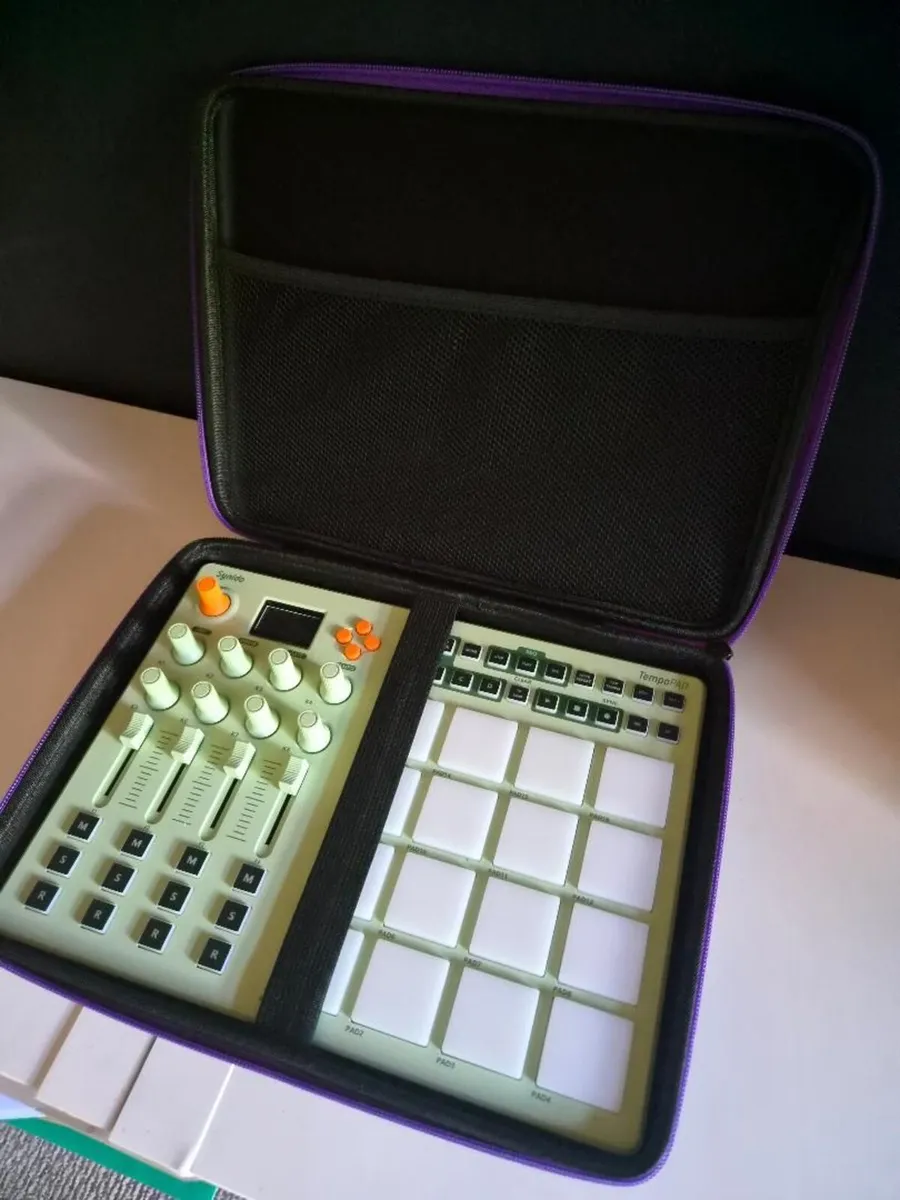 TempoPAD C16 Wireless MIDI Controller - Image 1
