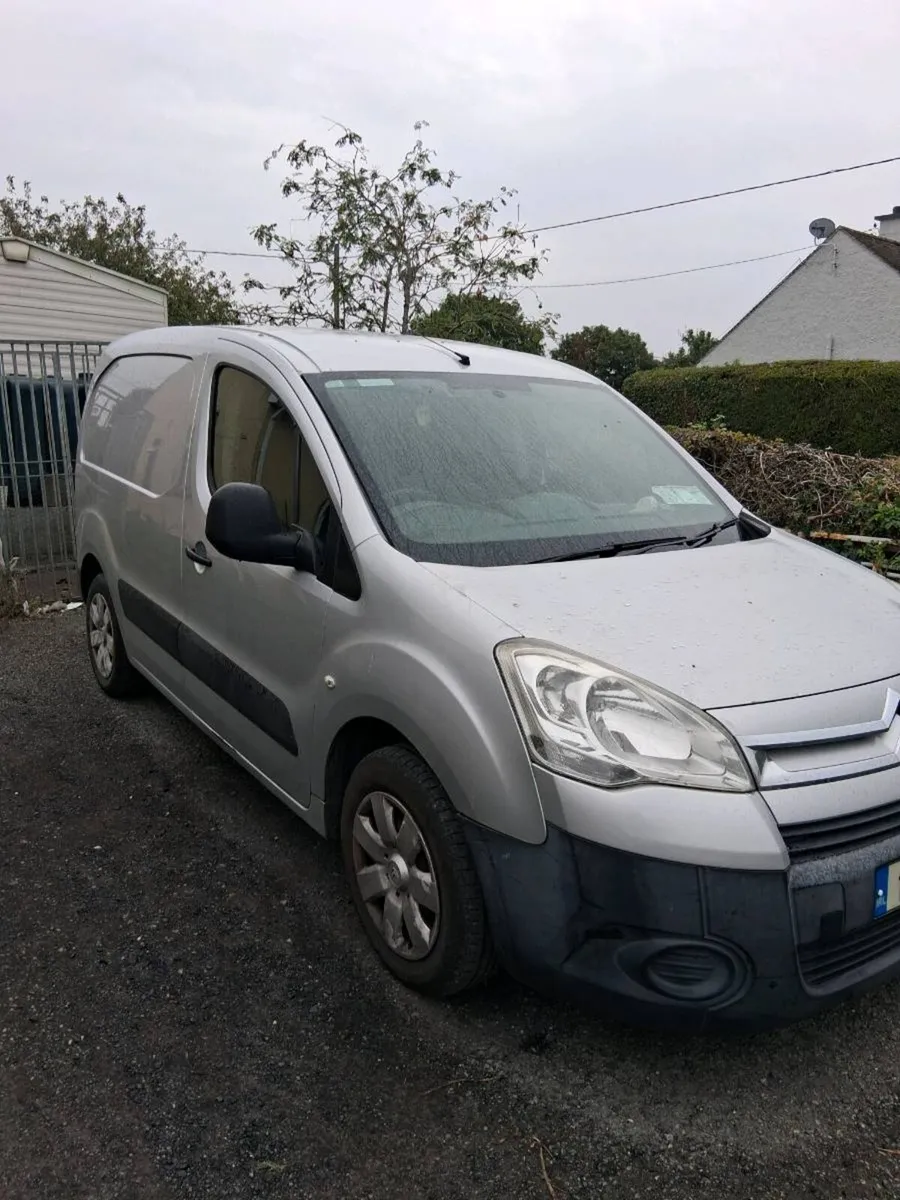 2012 Berlingo 3 seats - Image 1