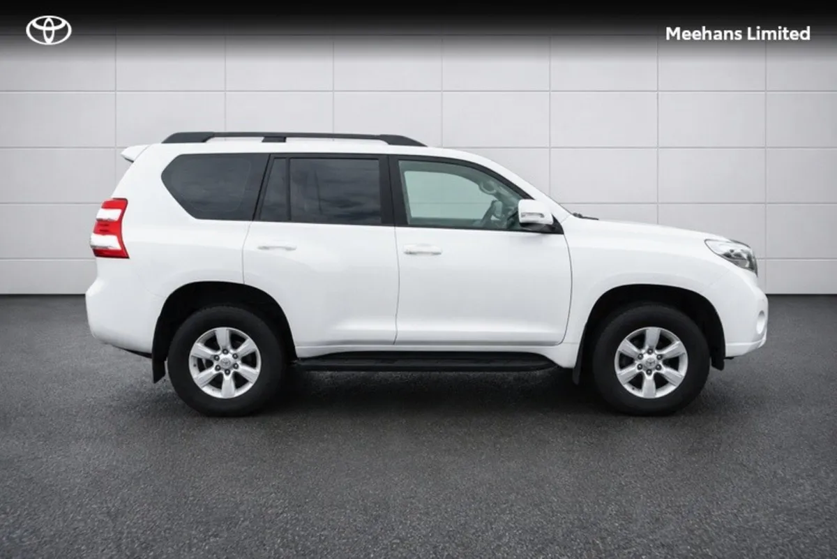 Toyota Land Cruiser LC LWB BUSINESS AUTO - Image 3