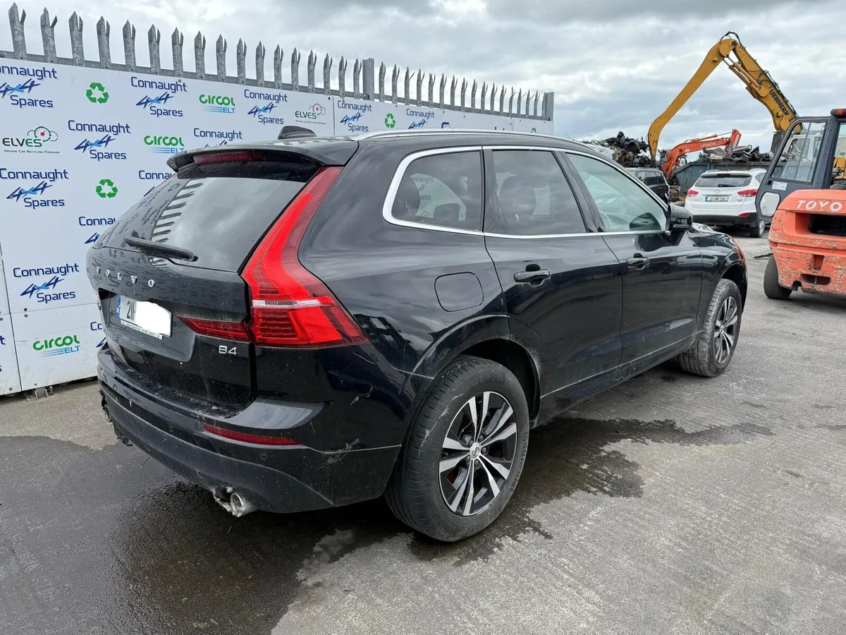 2021 VOLVO XC60 2.0D JUST IN FOR BREAKING - Image 4