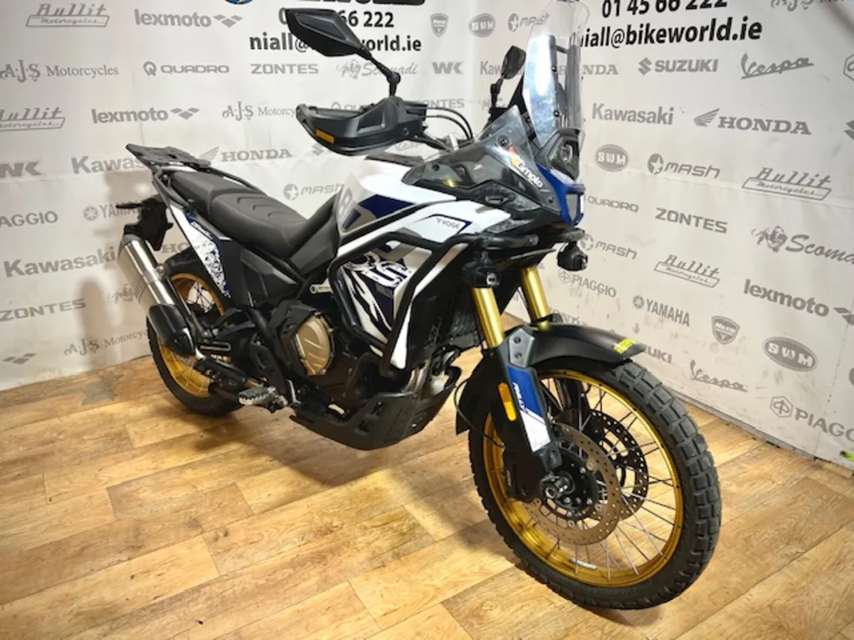 PRE-OWNED Voge DS800X Rally 2026 - Image 2