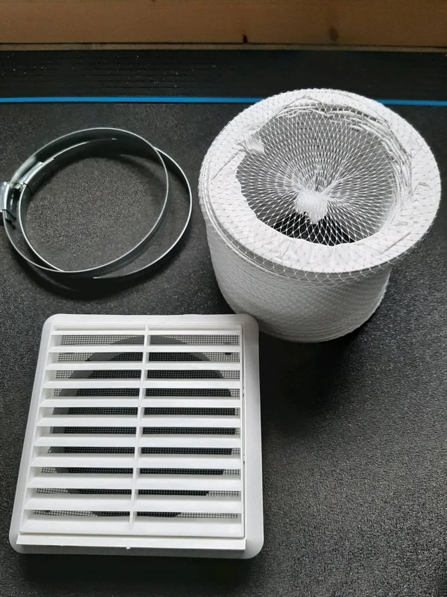 3 meter Flexi hose with vent and clips