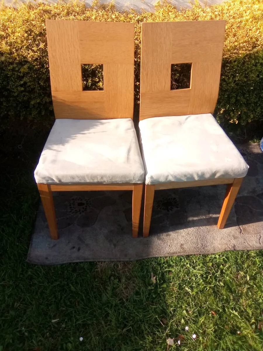 Chairs - Image 4