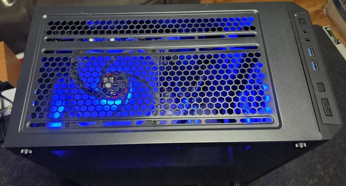 Cheap BOMB i5-12 Gen RTX 3060 Ti Gaming PC - Image 2