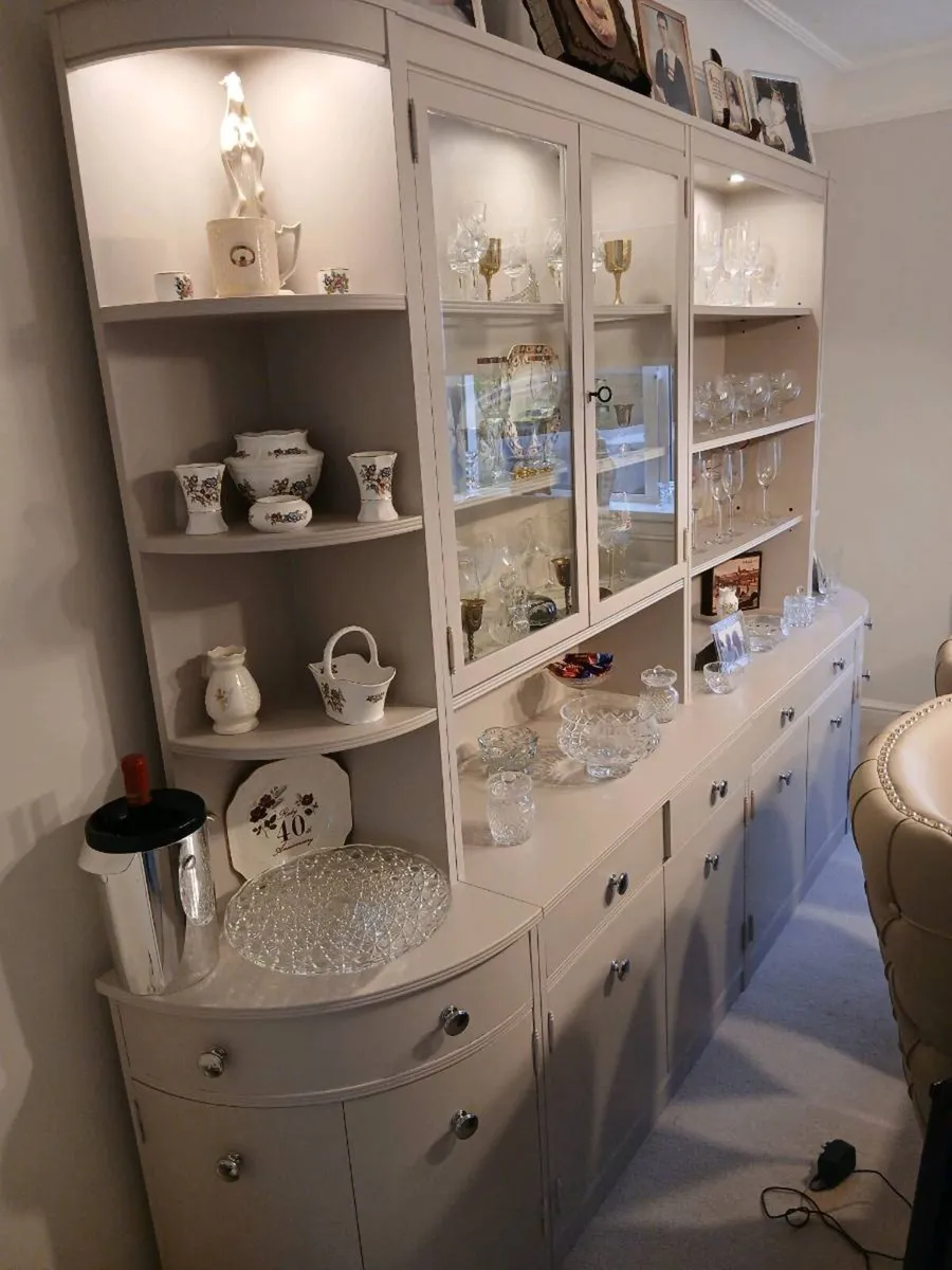 Dinning room cabinet - Image 1