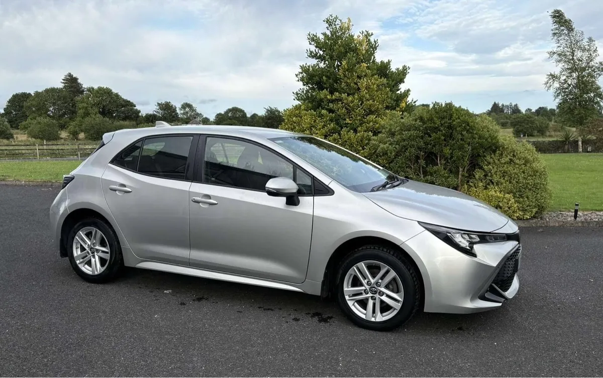 2019 (1.2 Petrol) Toyota Corolla Sport-Lady Owned - Image 4