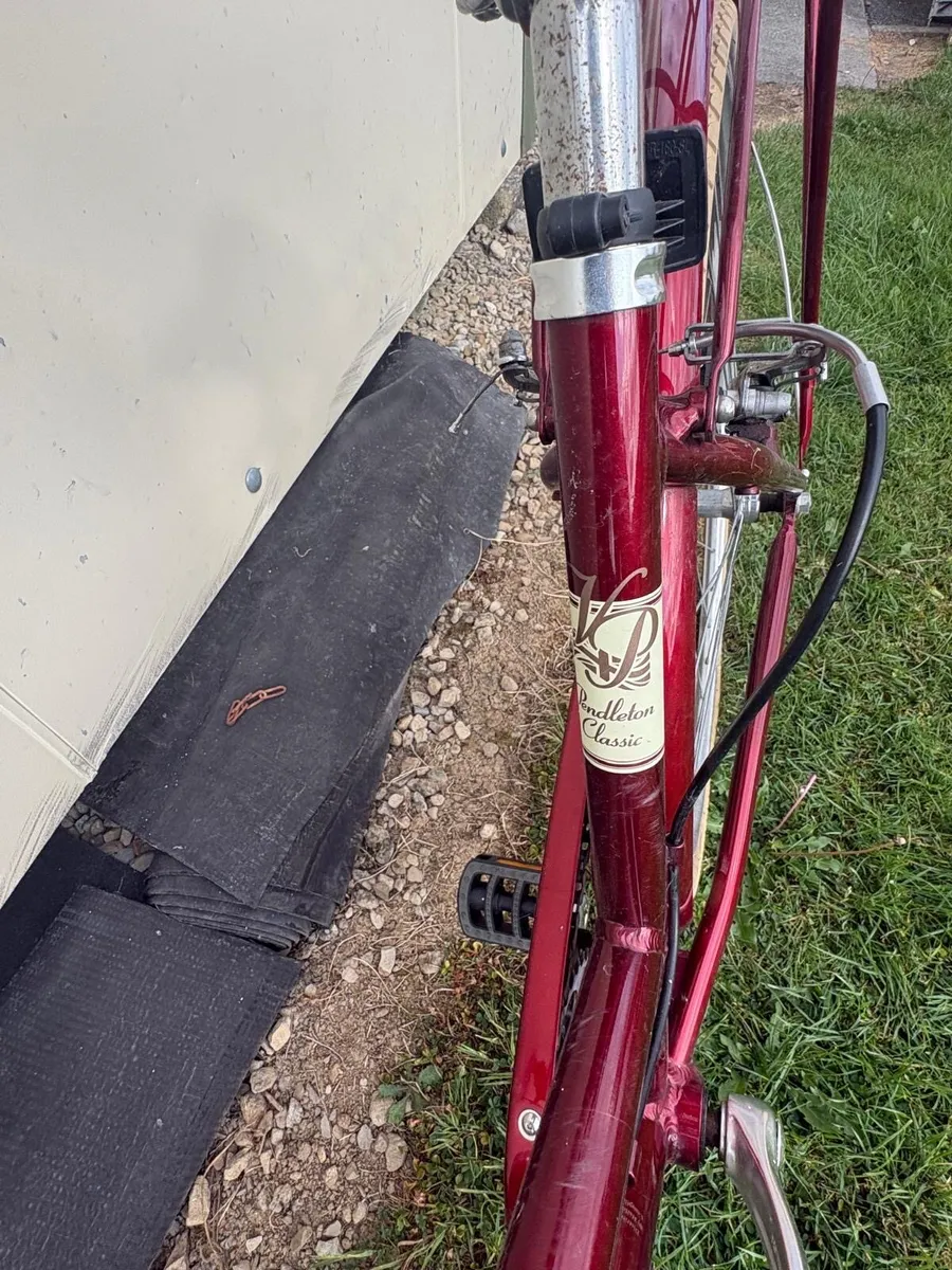 Ladies Vintage Bicycle - Image 3