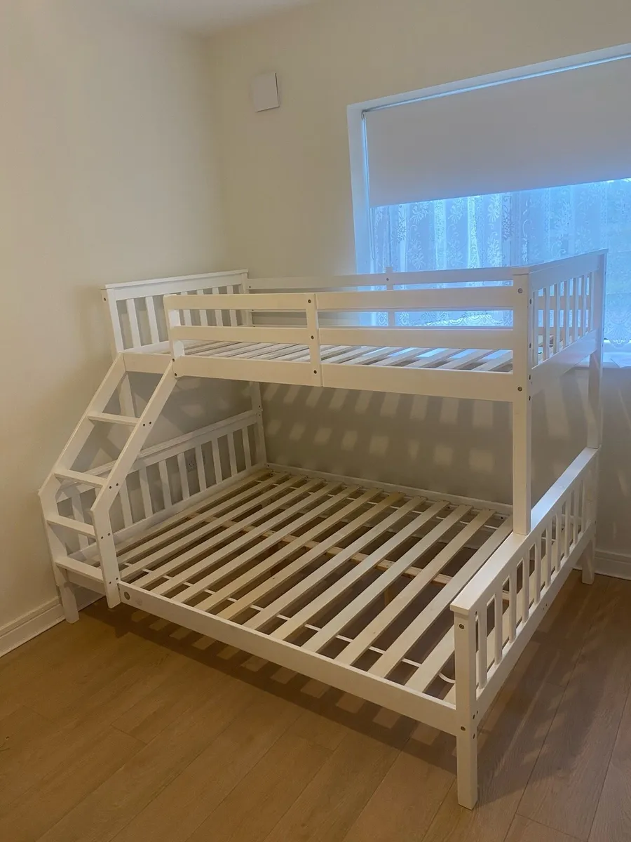 Triple Bunk bed - Image 2