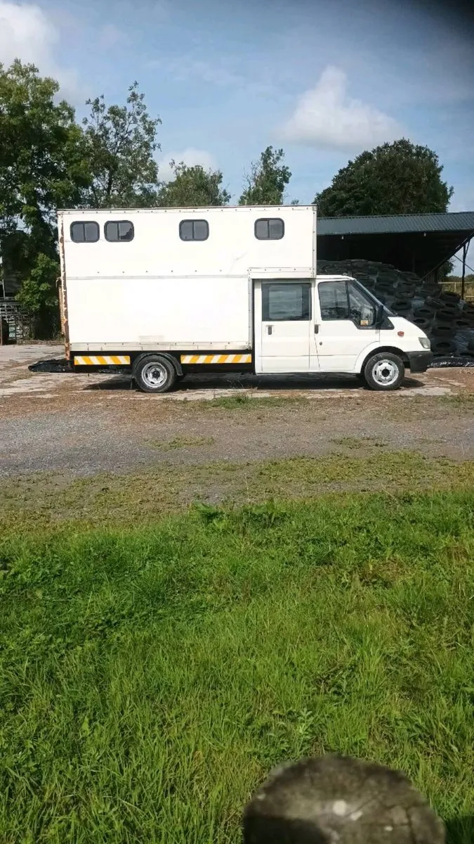 Horse Lorry - Image 2