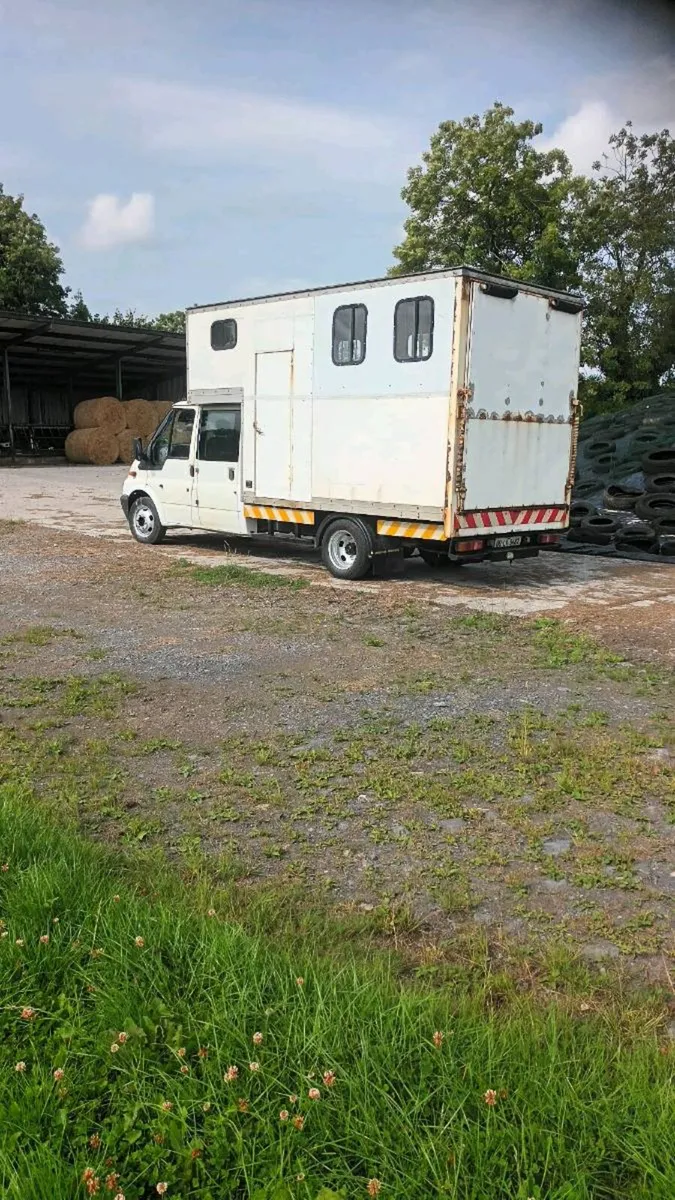 Horse Lorry - Image 4