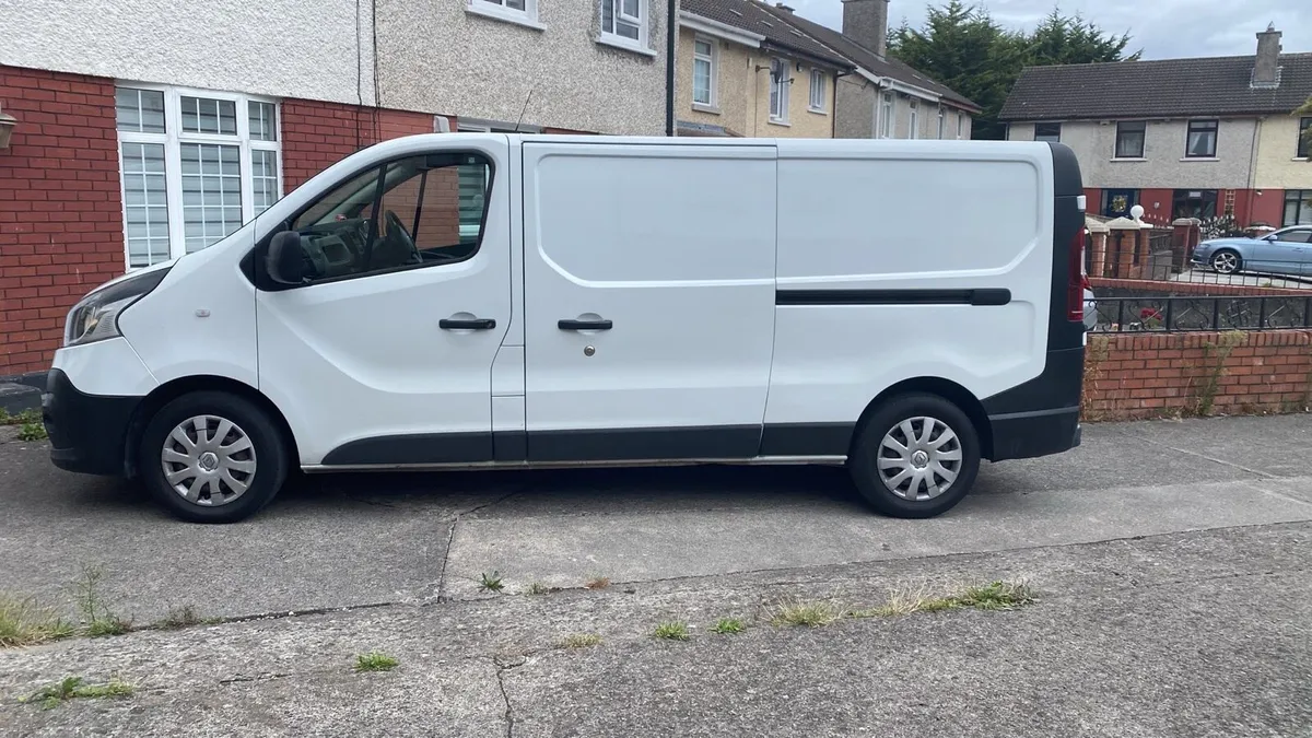 Renault trafic - Image 2