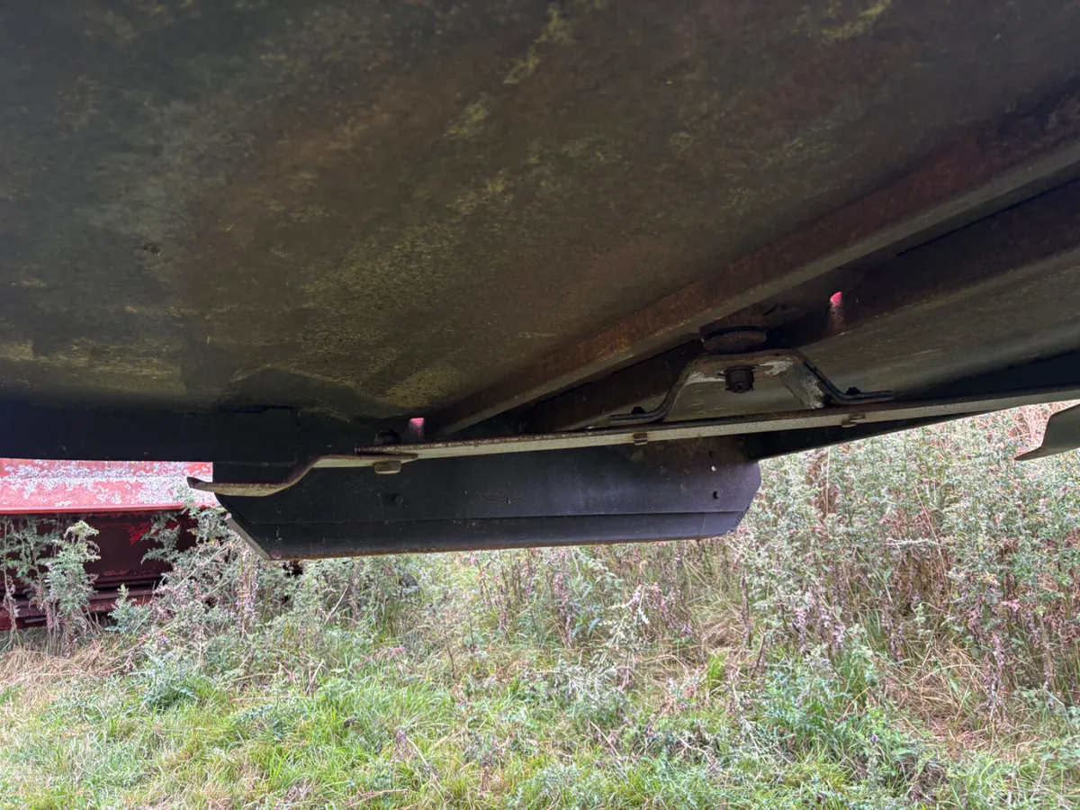 6ft belmac sidemounted topper - Image 4