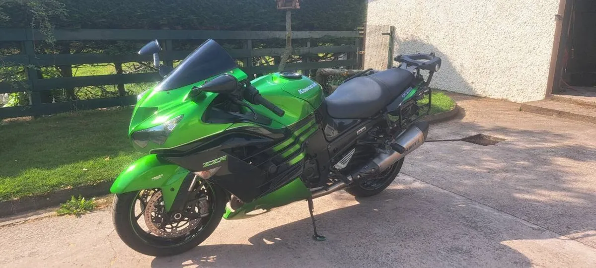 Kawasaki zzr1400 performance - Image 1