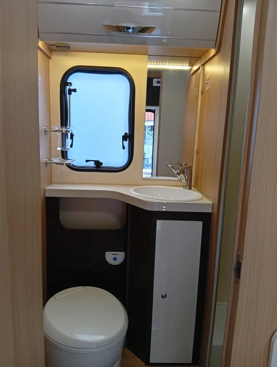 2022 Fiat Forster Motorhome: Seven Berth - Image 3