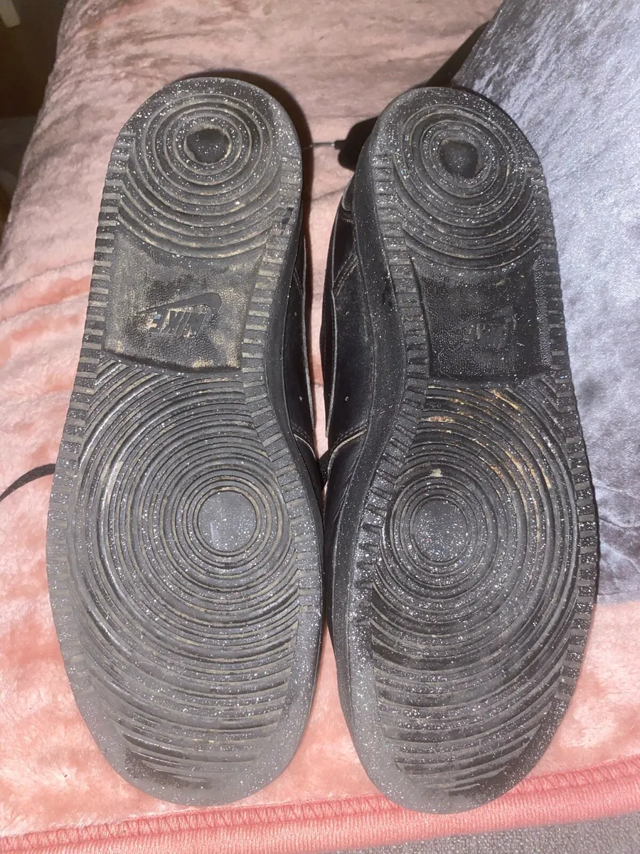Shoes - Image 4