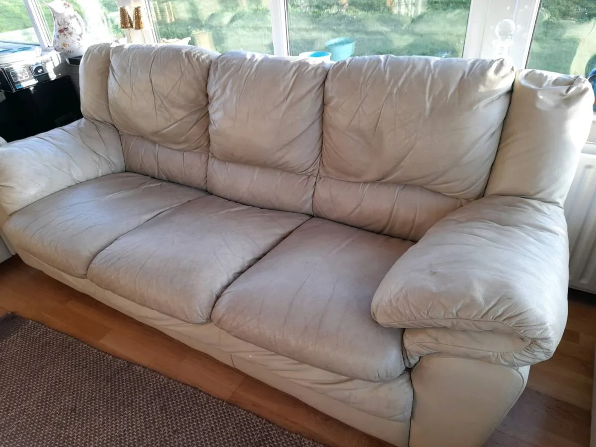 Sofa 3 seater - Image 4