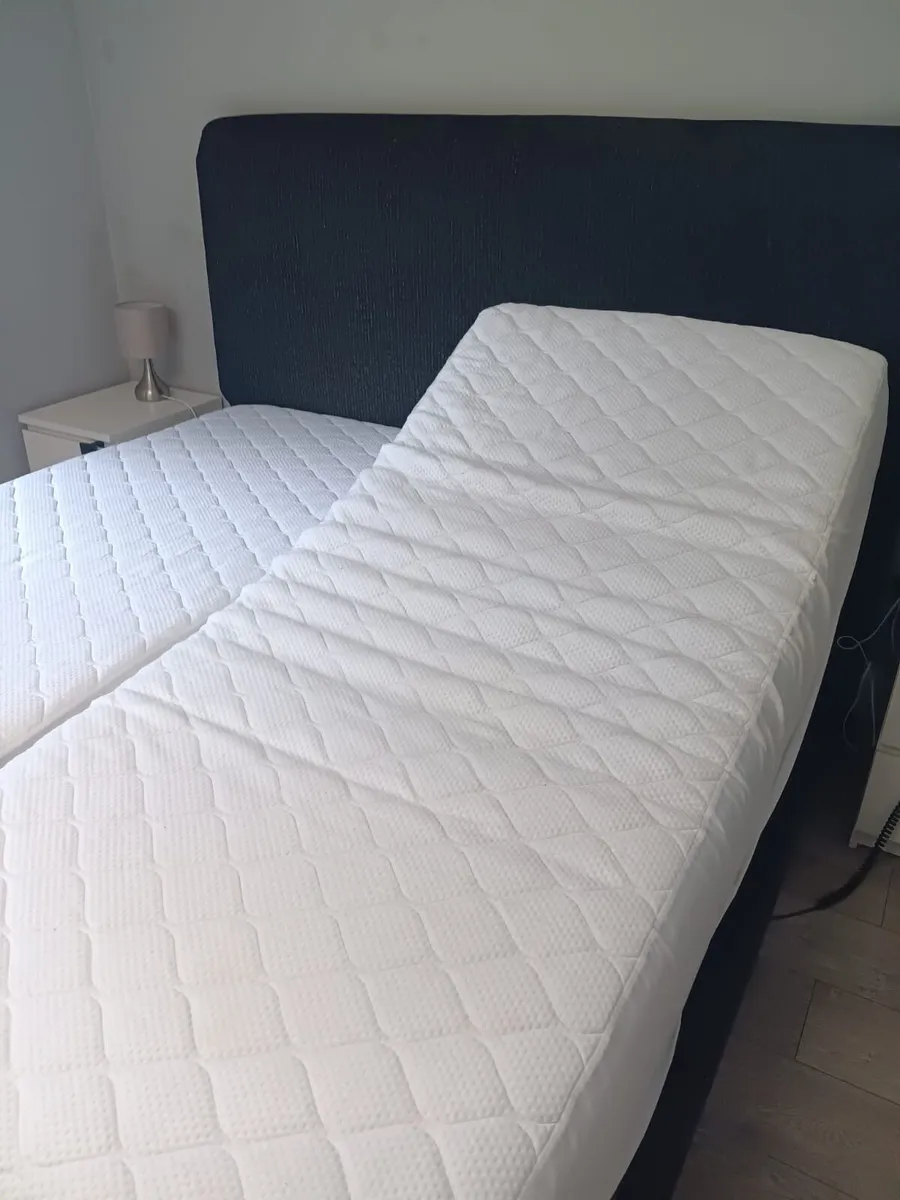 Super king sized electric bed - Image 2