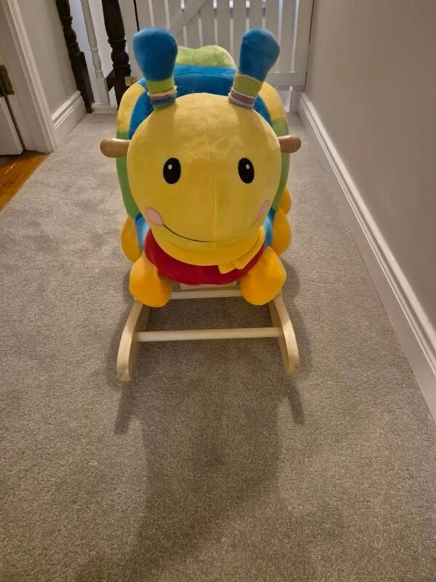 Wooden baby rocking caterpillar - Image 1