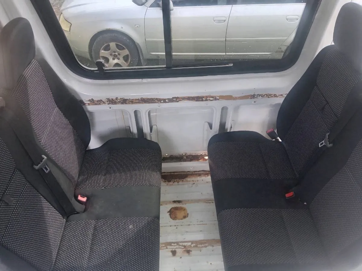 Sprinter van - Image 4