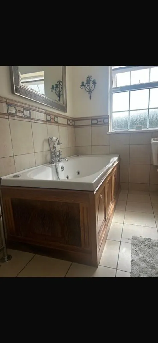 Bathroom - Image 4