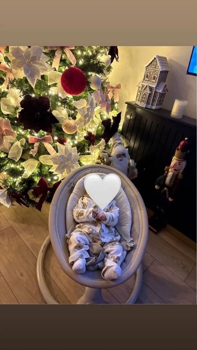 baby swing - Image 1