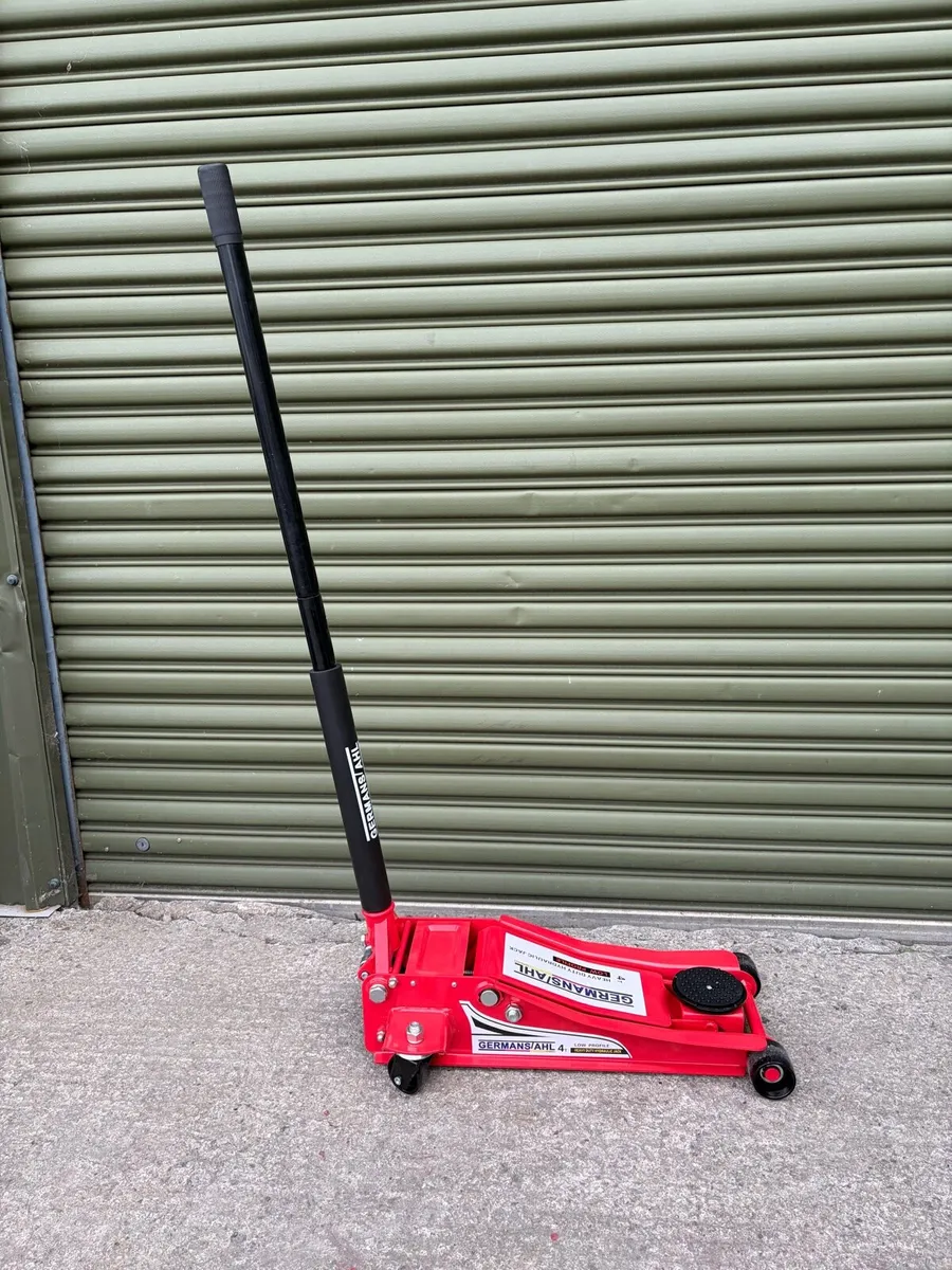 Brand New 4 Ton Low Profile Floor Jack - Image 3
