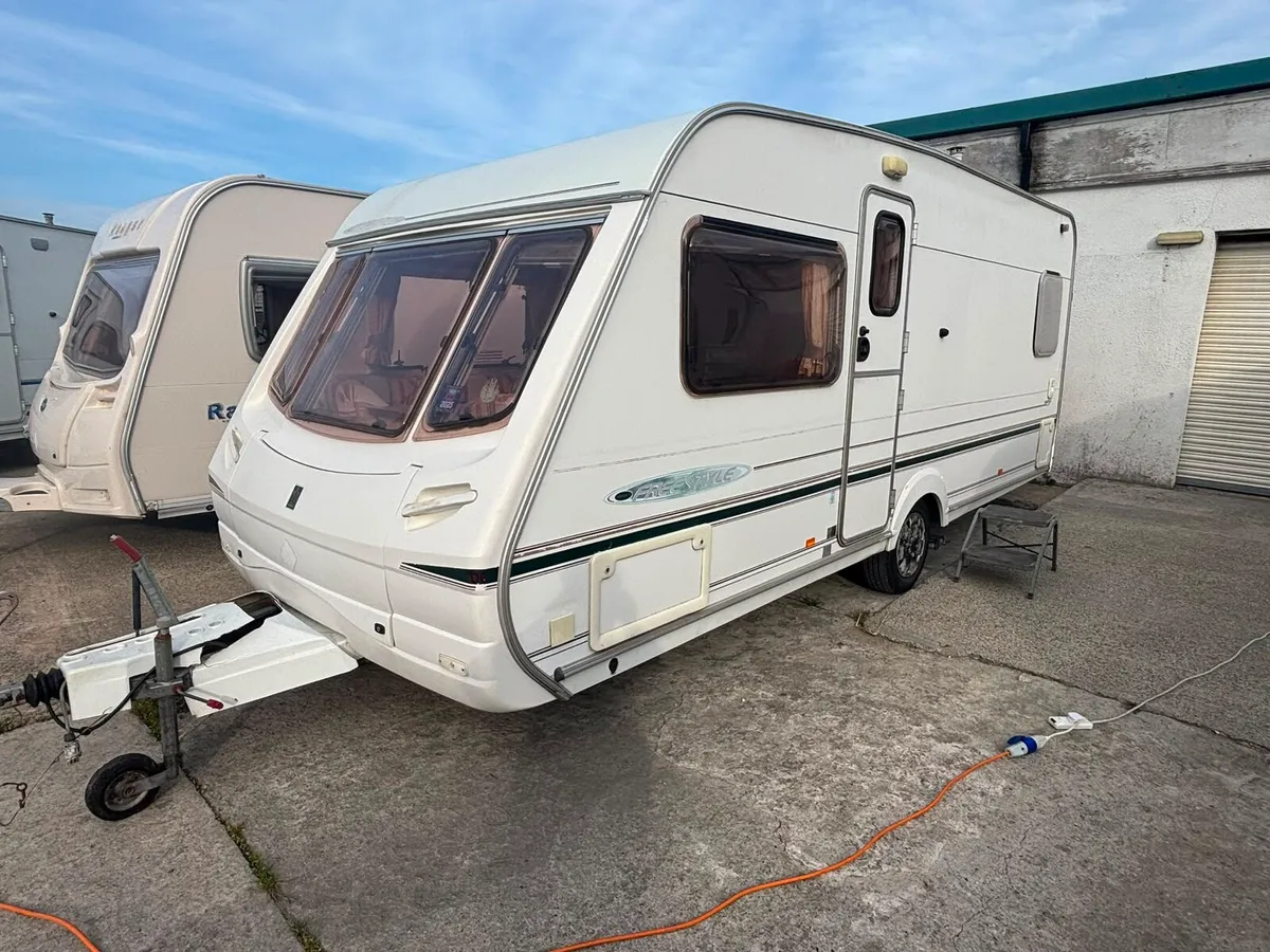 Swift freestyle fixed bed - Image 1
