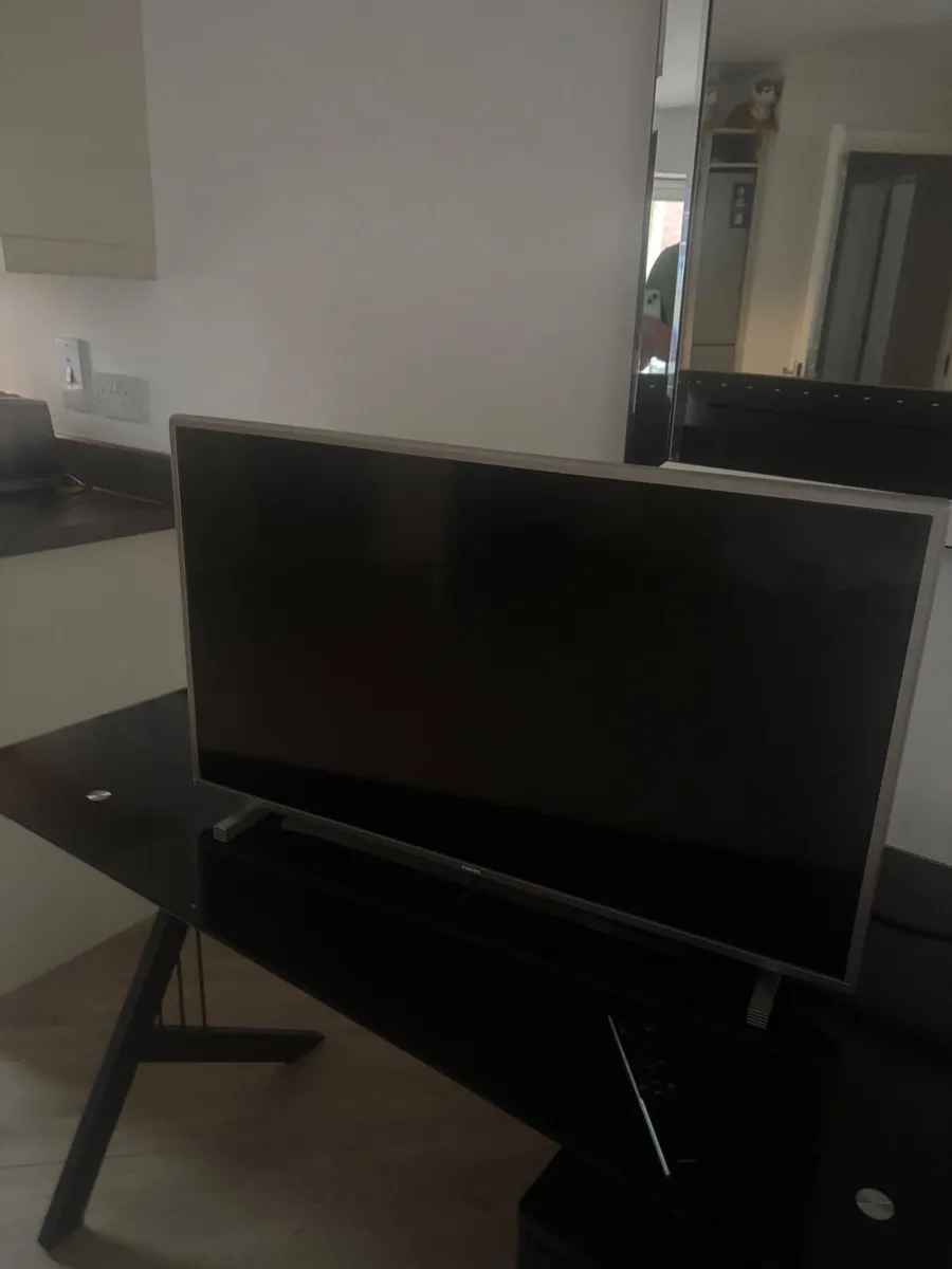 Smart tv - Image 1