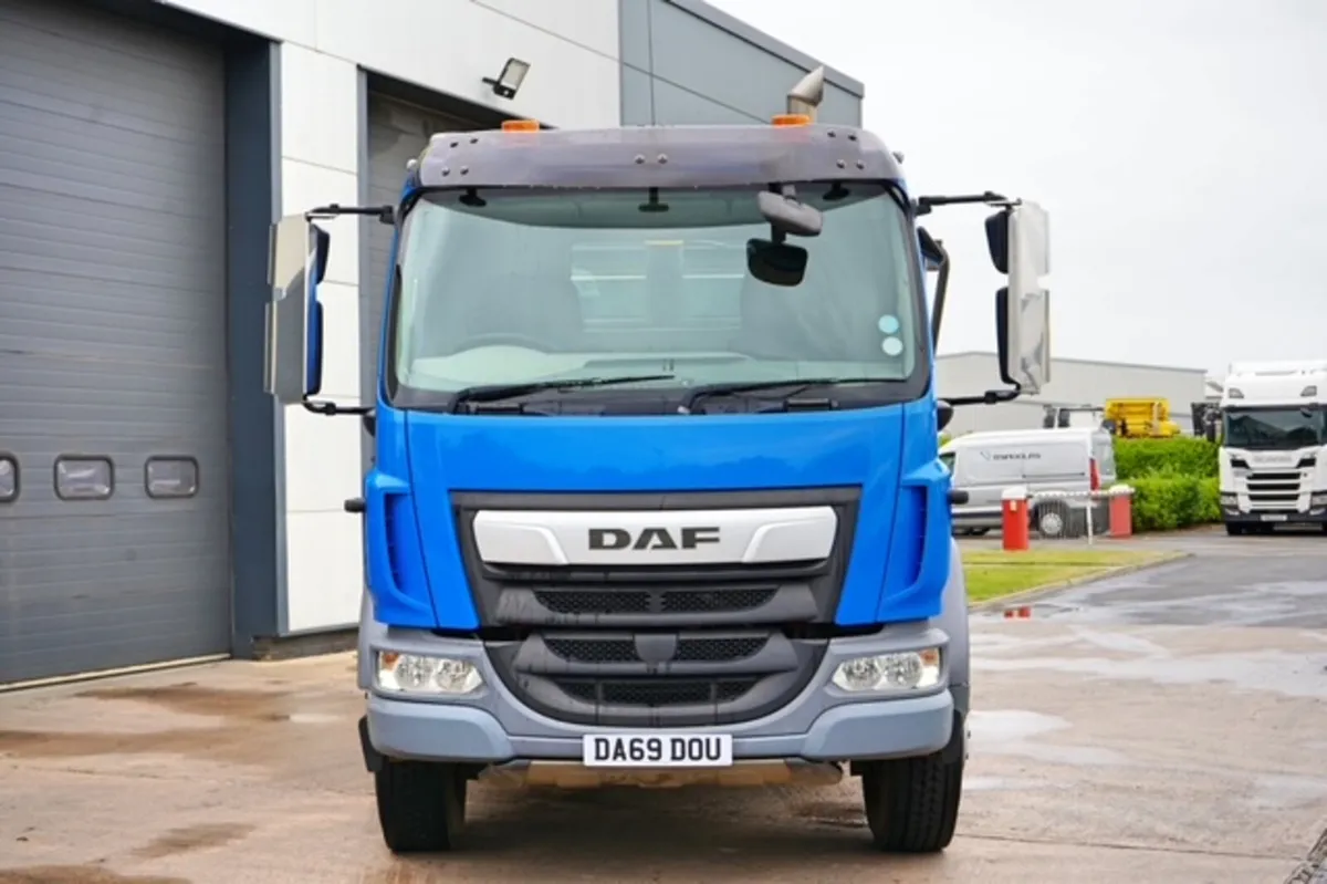 2019 DAF LF-260 4X2 18 TON ALLOY TIPPER - Image 2
