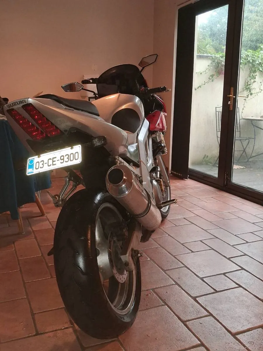 2003 SV 650 - Image 4