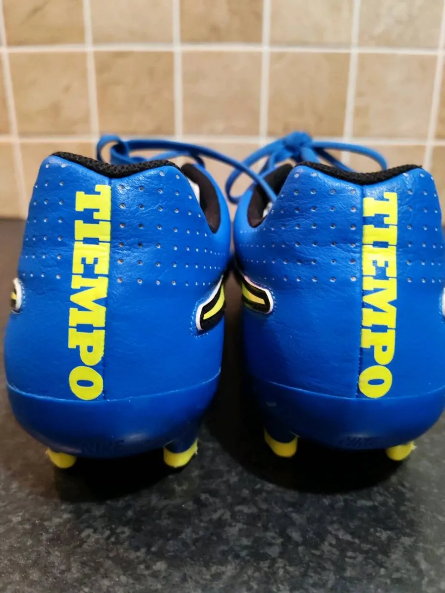 Nike tiempo Football boots - Image 2