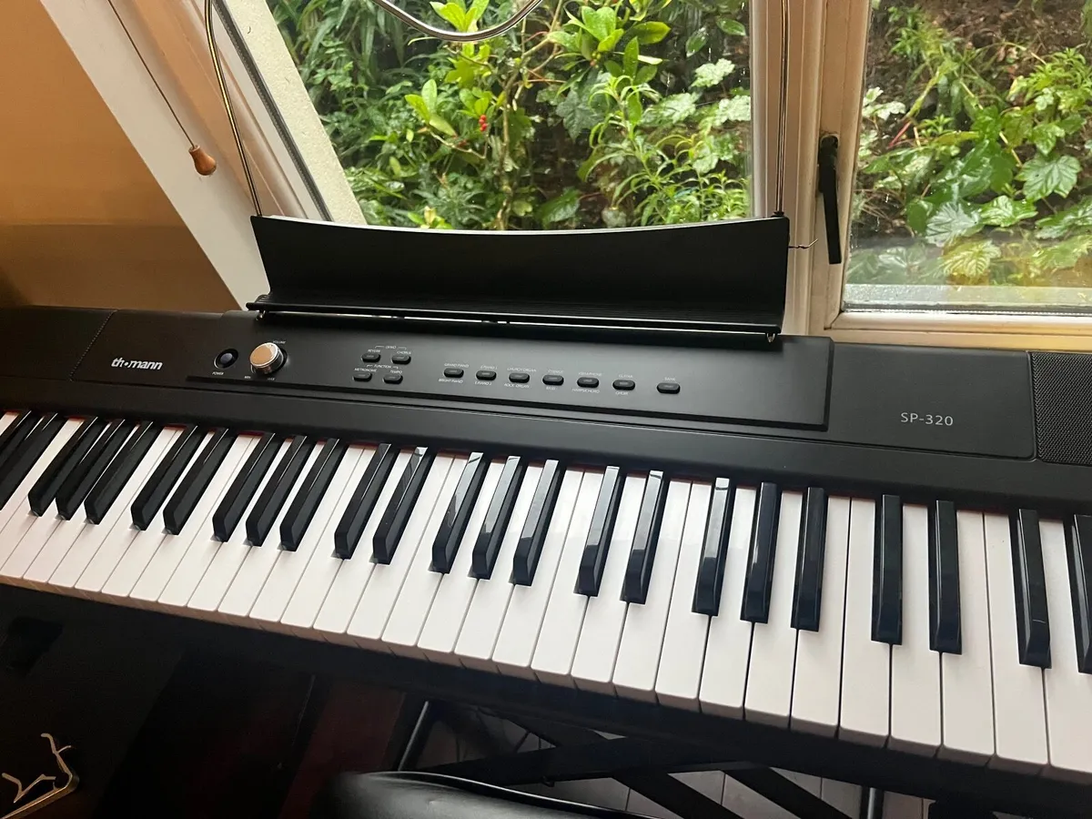 Piano - Image 2