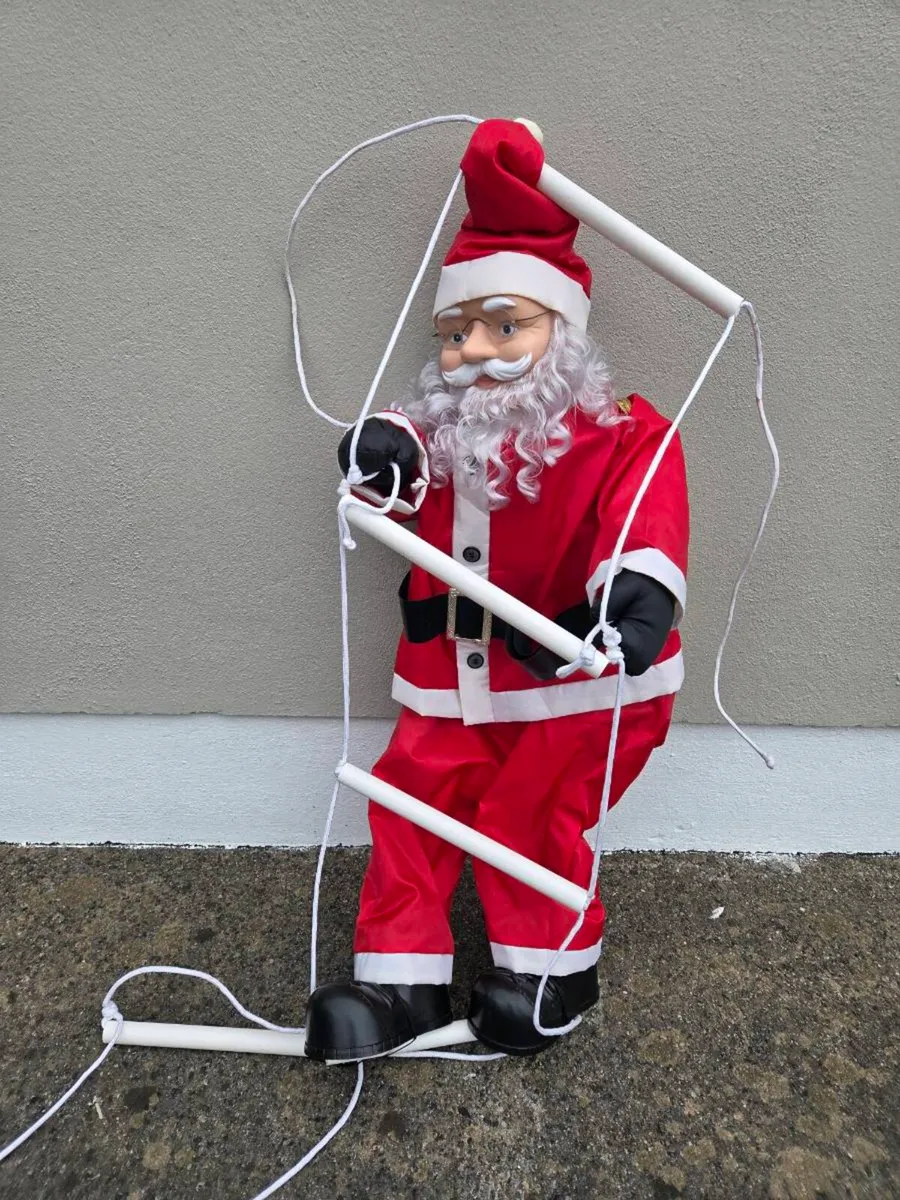 Santa on ladder - Image 1