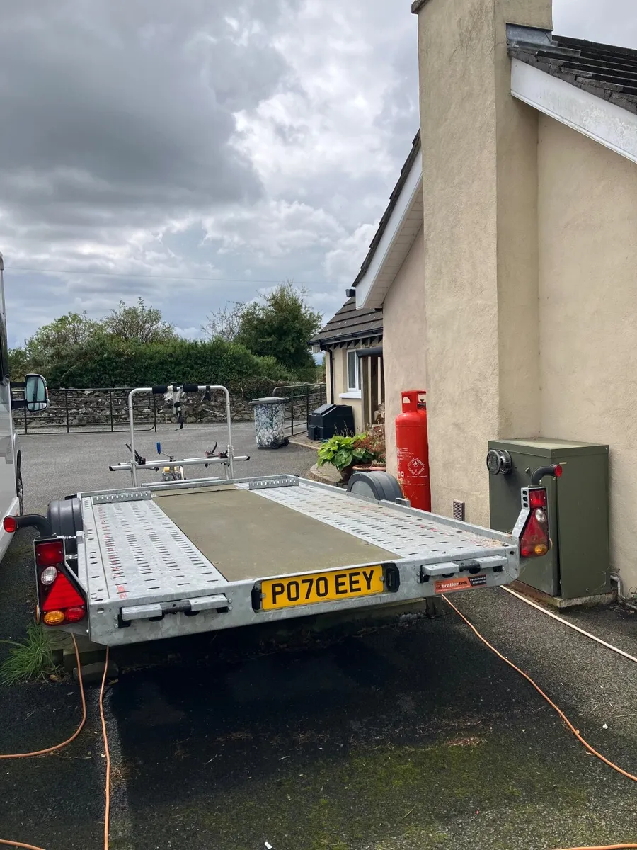 Car Transporter - Image 1