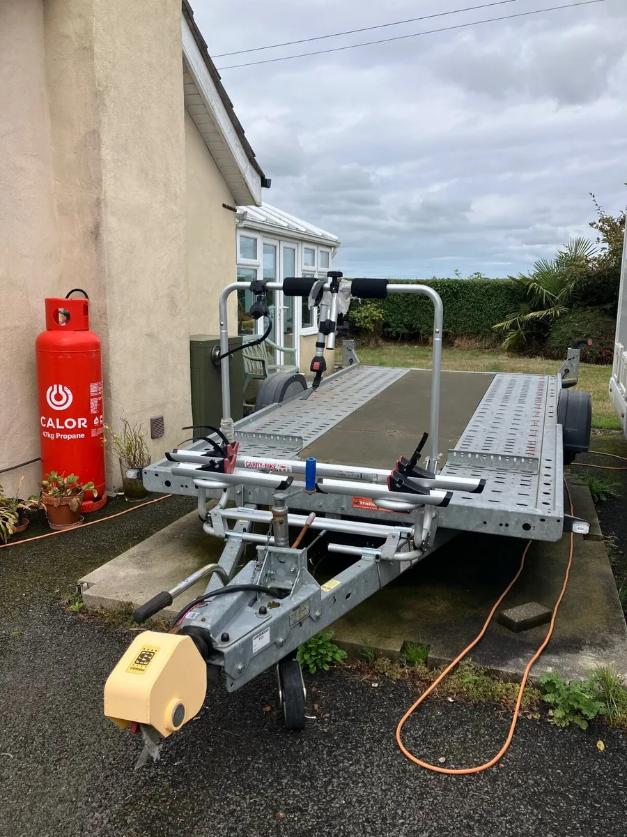 Car Transporter - Image 2