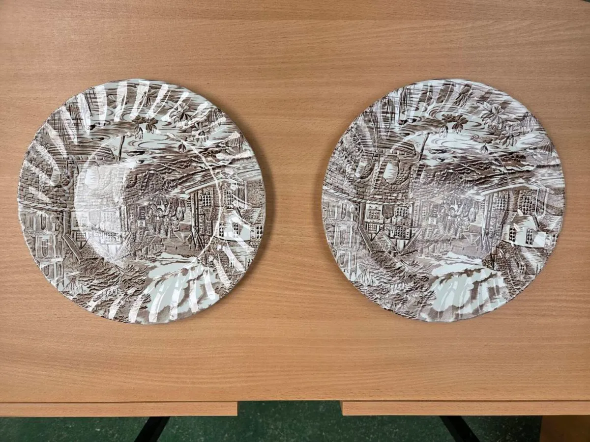 Alfred Meakin Plates - Image 2