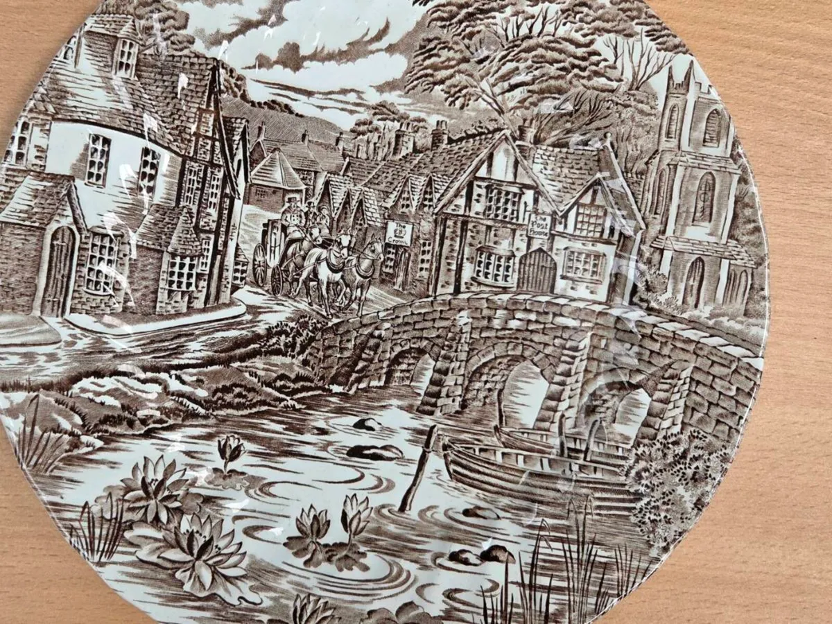 Alfred Meakin Plates - Image 3