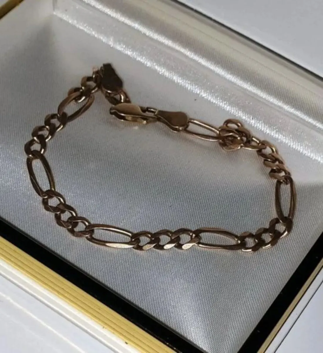 Vintage 9ct Gold Figaro Bracelet - Image 1
