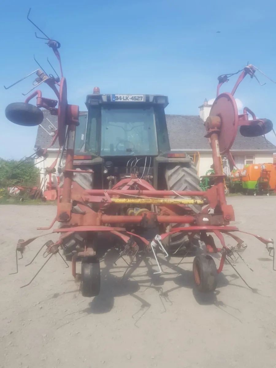 Lely 520 Tedder - Image 1